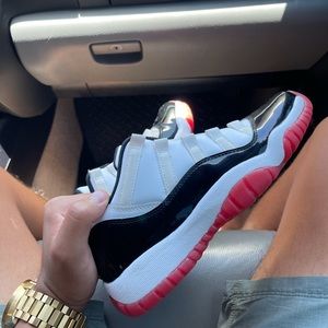 Jordan 11 low Breds